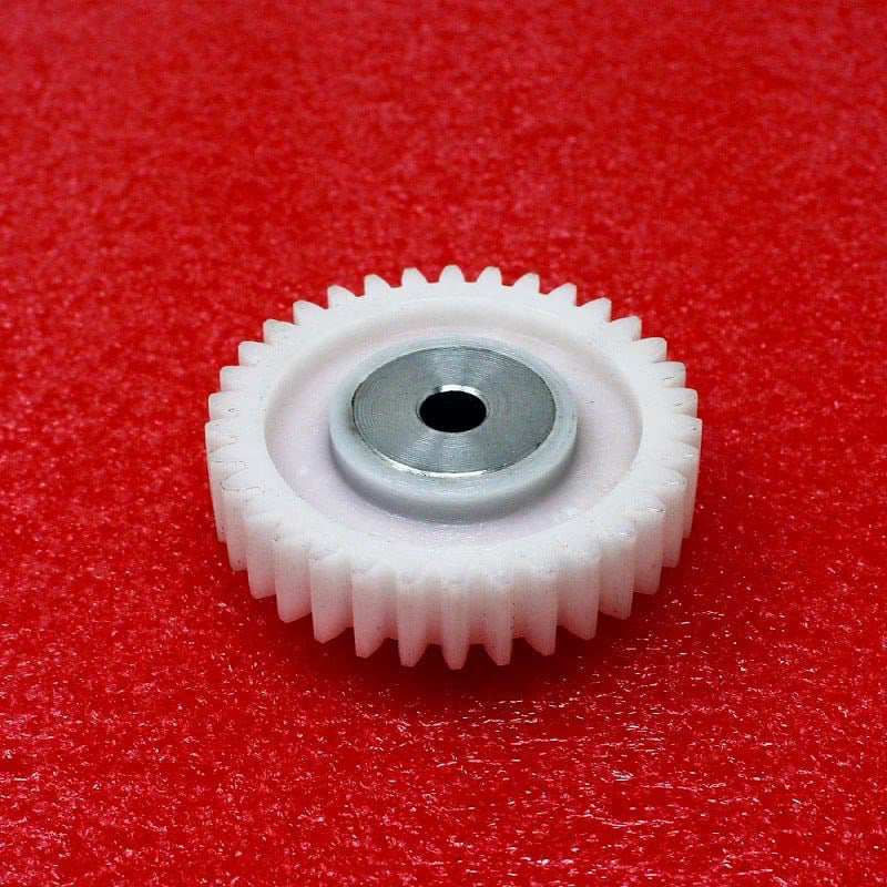 33 Teeth Plastic Spur Gear (1M-33T-6-33)